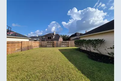 2309 Echo Harbor Drive, Pearland, TX 77584 - Photo 39