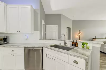 9934 Knob Hollow Way, Conroe, TX 77385 - Photo 11
