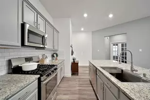5817 Hedwig Hill Ln, Katy, TX 77493 - Photo 11