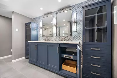 8954 Chatsworth Drive, Houston, TX 77024 - Photo 21