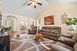 5501 Rio Sabinas St, Rosharon, TX 77583 - Photo 9
