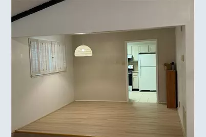 114 Linnville Drive, Port Lavaca, TX 77979 - Photo 5