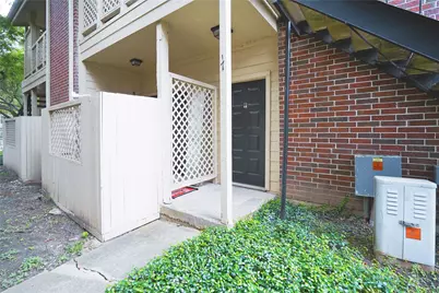8055 Cambridge Street #17, Houston, TX 77054 - Photo 11