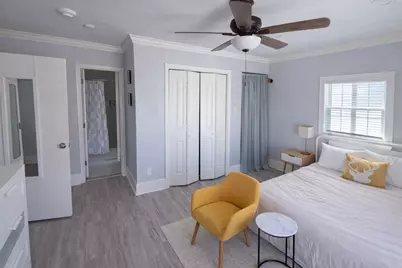 1322 Avenue L, Galveston, TX 77550 - Photo 13