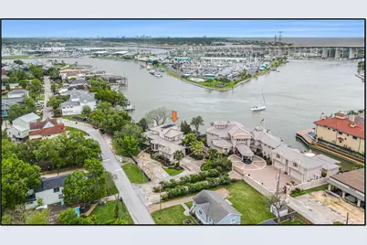 427 E Shore Drive, Kemah, TX 77565 - Photo 3