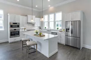 735 Bringhurst St, Houston, TX 77020 - Photo 9