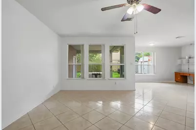 1327 Bartlett Cove Drive, Houston, TX 77067 - Photo 7