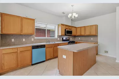 1327 Bartlett Cove Drive, Houston, TX 77067 - Photo 9