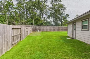 1300 Winding Willow Dr, Pinehurst, TX 77362 - Photo 21