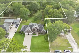 223 Oetken W, Anahuac, TX 77514 - Photo 45