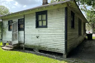 3255 Reeves St, Houston, TX 77004 - Photo 3