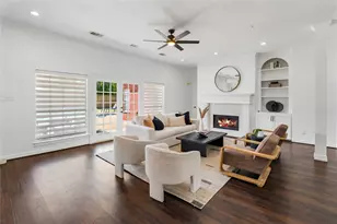 1221 Wedgewood Dr, Sugar Land, TX 77478 - Photo 27