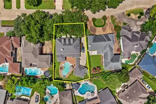1221 Wedgewood Dr, Sugar Land, TX 77478 - Photo 39