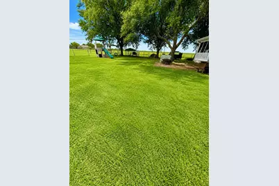 809 John Albert Dr, East Bernard, TX 77435 - Photo 17