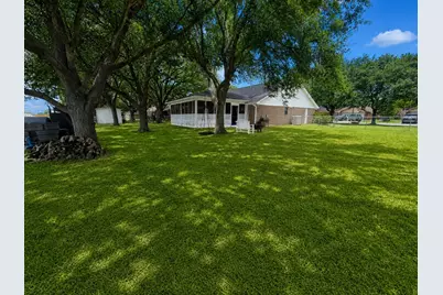 809 John Albert Dr, East Bernard, TX 77435 - Photo 21