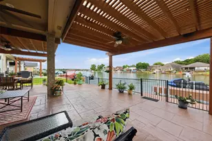 13681 Lakeside Pl Dr, Willis, TX 77318 - Photo 27