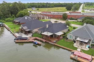 13681 Lakeside Pl Dr, Willis, TX 77318 - Photo 33