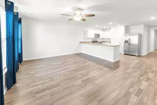 146 Oak Cir, Livingston, TX 77351 - Photo 7