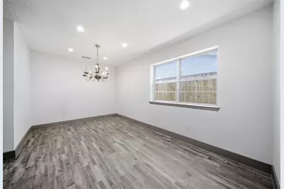 10431 Long River Drive, Sugar Land, TX 77498 - Photo 19