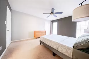 2626 Holly Hall St, Houston, TX 77054 - Photo 19