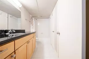 2626 Holly Hall St, Houston, TX 77054 - Photo 21