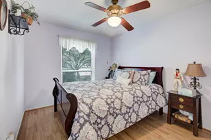 611 E Larkspur Cir, Pearland, TX 77584 - Photo 21