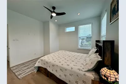 203 Danna Lane #D, Houston, TX 77009 - Photo 11