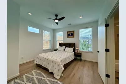 203 Danna Lane #D, Houston, TX 77009 - Photo 9