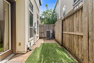 2823 Sherwin St, Houston, TX 77007 - Photo 11