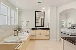 2823 Sherwin St, Houston, TX 77007 - Photo 9