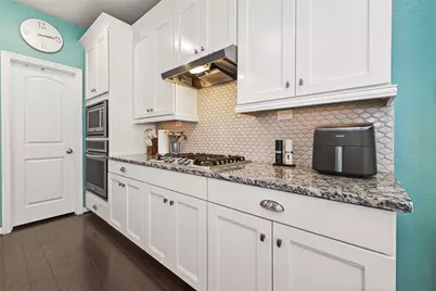 28119 Scenic Shore Lane, Fulshear, TX 77441 - Photo 15