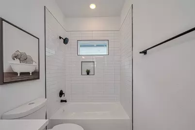 2120 Creston Drive #A/B, Houston, TX 77026 - Photo 21