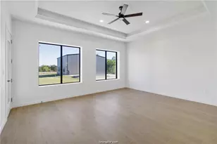 4558 Hicks Ln, Bryan, TX 77845 - Photo 19