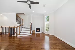 1328 W 23rd St, Houston, TX 77008 - Photo 15