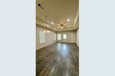 2045 Washington Boulevard, Beaumont, TX 77705 - Photo 3