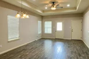 2045 Washington Blvd, Beaumont, TX 77705 - Photo 3