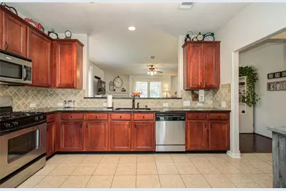 11810 Manasses Springs Lane, Humble, TX 77346 - Photo 9