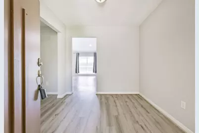 311 Stonehenge Lane, Friendswood, TX 77546 - Photo 5