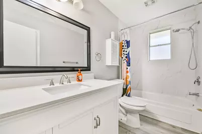 311 Stonehenge Lane, Friendswood, TX 77546 - Photo 25