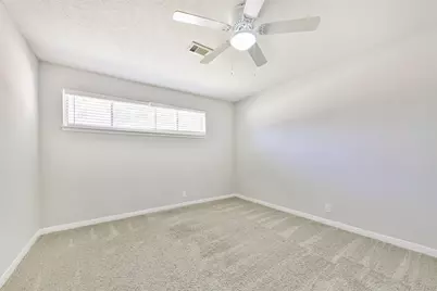 311 Stonehenge Lane, Friendswood, TX 77546 - Photo 23