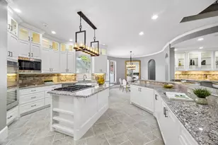 907 Enclave Lake Dr, Houston, TX 77077 - Photo 15