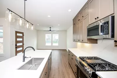 4101 Victoria Avenue #B, Dickinson, TX 77539 - Photo 13