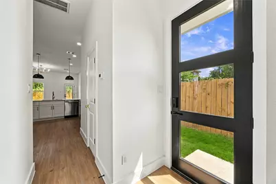 2611 Holman Street #B, Houston, TX 77004 - Photo 3