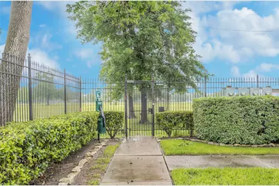 1723 Redwing Haven Drive, Houston, TX 77009 - Photo 39