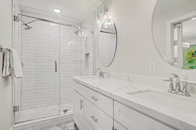 2012 Sheldon Street, Houston, TX 77008 - Photo 11