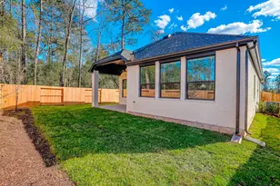 564 Tawny Rim Dr, Willis, TX 77318 - Photo 25