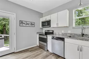 561 N Royale Greens Dr, Coldspring, TX 77331 - Photo 23