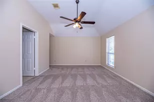 1423 Indian Autumn Trail, Houston, TX 77062 - Photo 19