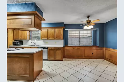 12306 Knobcrest Drive, Houston, TX 77070 - Photo 9