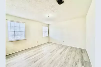 923 North Nellius Street, Woodville, TX 75979 - Photo 9